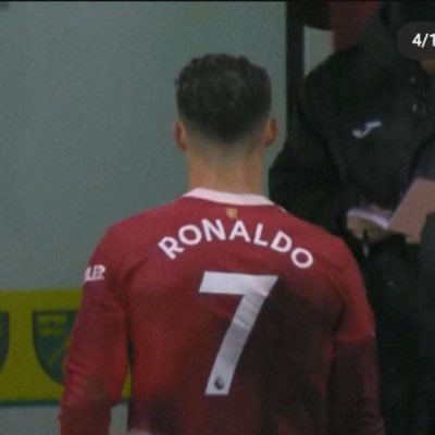 Qjkl88's profile picture. The years slipped by