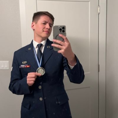 zachonval's profile picture. 23 | Air Force | Valorant Player for @regimentGG