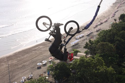 Arielkie's profile picture. Life is great, only after I put god above my own agenda does business , success and a happy family life follow.