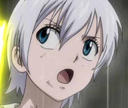 リサーナ ストラウス Lisanna Strauss Twitter