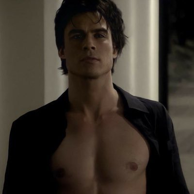 The handsome Salvatore || Not new to rp or character! || Dms open! ||