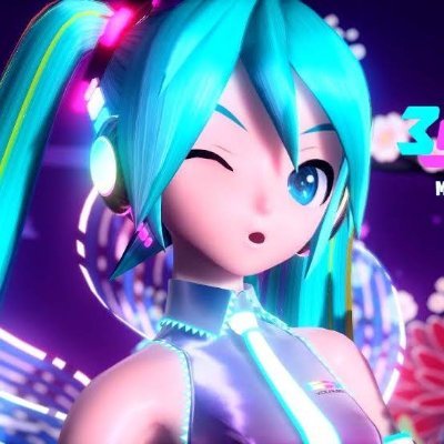 Hellooo the girl as my pfp is miku♡ and the girl in my banner is sailor moon