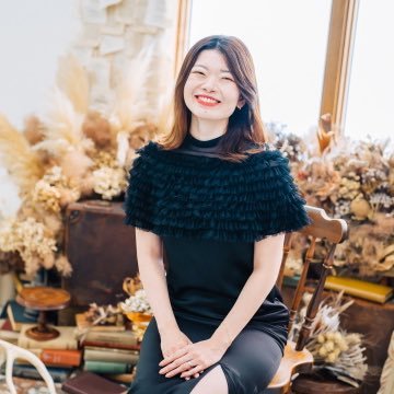 mako_webfree's profile picture. ㍿HATCH 採用責任者 | 採用兼営業リーダー◀︎1期目年商10億企業の営業トップセールス ◀︎結婚 ◀︎WEBデザイナー ◀︎#ウェブフリ 受講 ◀︎救急Ns | 年間1000人採用やります | ENFJ/プロモーター | 97’ | 新婚生活と急成長ベンチャーについて発信 | 人生楽みたい人DM待ってます🫶