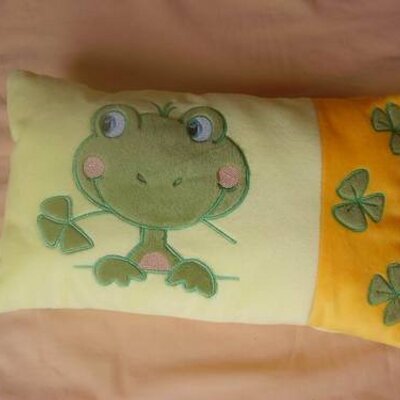 Bantal Busuk (@BantalBusuk12) | Twitter