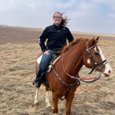 Fun-loving, barrel racing mom. Can chasing is a way of life. Let's ride!!