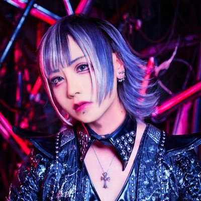 VOCAL🎤DESTiA (デスティア)(@DESTiA_offi) MBTI=ENFJ(主人公型) うお座 BloodType A+O型