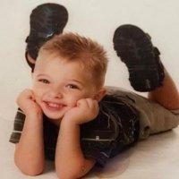 Andrew Todd (@andrewt07260883) 's Twitter Profile
