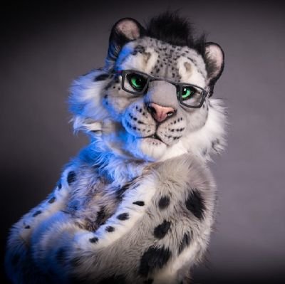 fateclaw's profile picture. Snow leopard, level 33. @Beetlefursuits fursuiter.
Cover photo by @Zyor_art. Booping @Anielde54's snoot.
