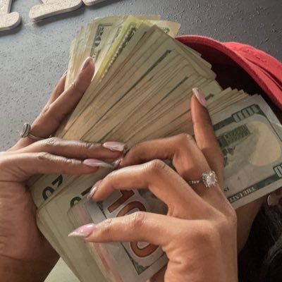 Marimoneyyyyy's profile picture. instagram @maaricash || 👻 : dejaahab