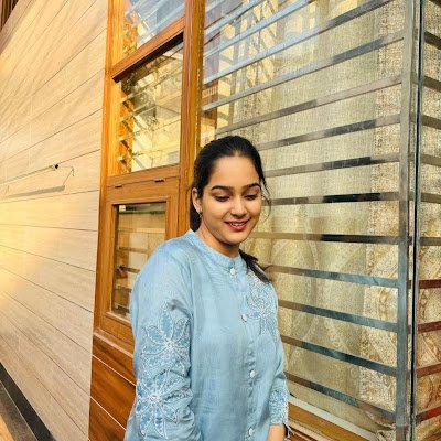 twadhwa649's profile picture. Striving for progress,not perfection