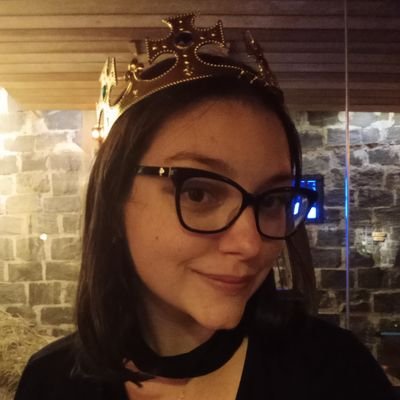 Gótica como meus manuscritos
Medievalista - História USP | ENFP | Áries | 26