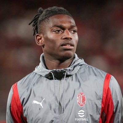 Bienvenue sur le compte numéro 1️⃣ FR sur le portugais Rafa Leao 🇵🇹👑 𝐀𝐂 𝐌𝐢𝐥𝐚𝐧 , 𝐒𝐭𝐚𝐭𝐬, 𝐀𝐜𝐭𝐮𝐚𝐥𝐢𝐭𝐞𝐬