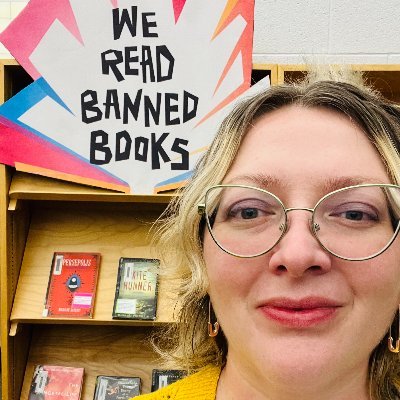 High School Librarian. Nurturer of readers. Believer of intellectual freedom.
Wishlist: https://t.co/oB2DeNqWfG 
Sponsor books: https://t.co/xm8Hn22Pmu