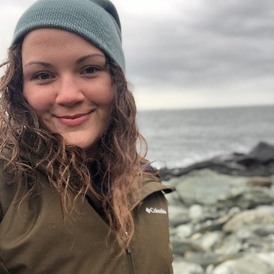DeepSeaymbiosis's profile picture. (she/her)
PhD Student, URI Graduate School of Oceanography
