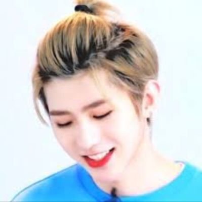 miss_HMY's profile picture. $BTC $BNB $ETH $HTX 持有者！4W以上关注账户｜对加密有一定的兴趣和理解｜随意分享一些不成文内容｜非投资建议｜福利有很多｜不定时空投福利｜商务DM