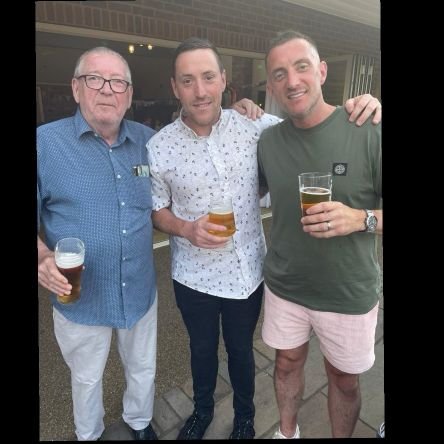 #NFFC home & away.
🎸music,
boxing🥊,
Dad of 3,
Tiler,
MS fighter⚡️👊💪
Look good in a t-shirt 👊🏻
GOD BLESS THEM PREMIER LEAGUE REDS ⚽🔴
