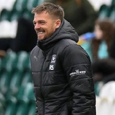 Dad of 2: PAFC Women’s Manager. PAFC Head of Women and Girls Football: Currently completing UEFA A: BA(Hons) degree in Football Development and Coaching