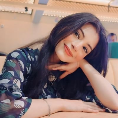 canonicalwriter's profile picture. 📌 building TCR ; the unique combo of 🥂🪄🦄🫶🏻+ 🧩🧠🚀🎯 marketing 
🗣️ Writer by Heart, Marketer by Passion✨