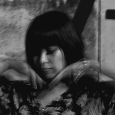 missmarzs's profile picture. 𝙸 𝚊𝚖 𝚊𝚗 𝚊𝚛𝚝𝚒𝚜𝚝/’𝚜 𝚠𝚒𝚏𝚎 ❦