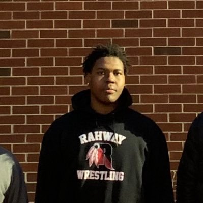 RahwayHighschool(NJ)/6’3/285/DT&OT/2025/3.5GPA/ddavidson225@rahway.net/https://t.co/VQhihAq8nR