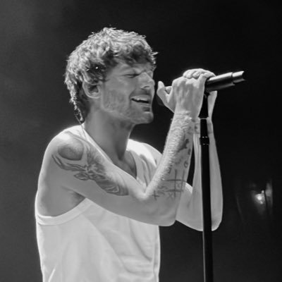 obviouslyHandL's profile picture. | OT5 | so be it | 💔💛🧡💚💙 | 🫶🏼 |