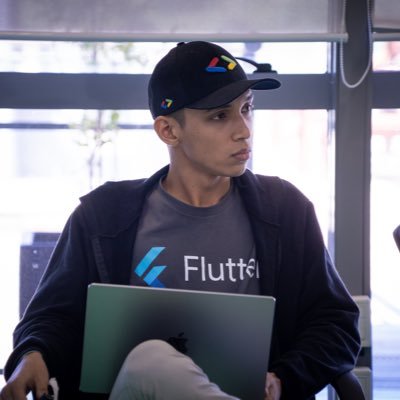 Bachelor Degree in Computer Science, Senior Flutter developer, Community Manager