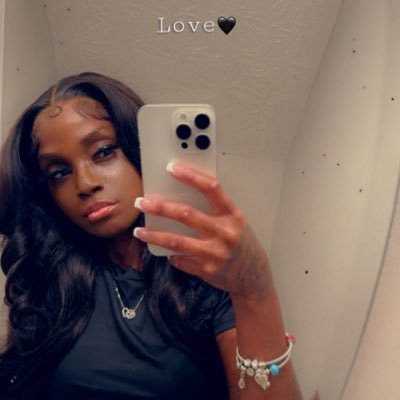 Follow My IG:ilovemyblack_
Business Page : minkoutbyblackdoll