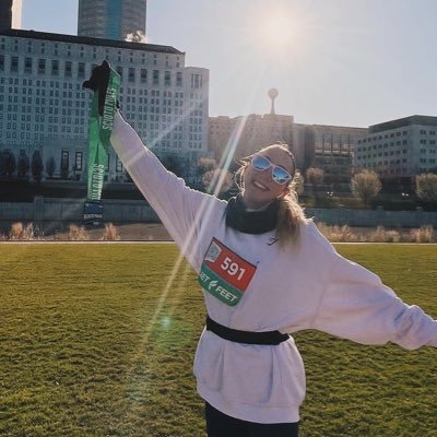 Hi I am a 20 year old runner girly who lives in Columbus, Ohio and am training for my 3rd Marathon 🏃🏼♀️⭐️💖🌸