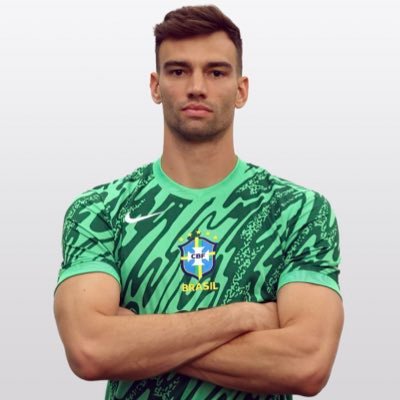 Central de fãs do melhor camisa 1 atuando no Brasil, o paredão da colina!! 💢🧤 (Ex @LeoJardimdaily)