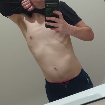 Straight, 5'8, New male escort in Melbourne Australia. DM for more info