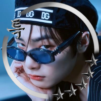 𝐴𝑡𝑒𝑛𝑎 樂⋆🌊always with skz(@stayyuniverse) 's Twitter Profile Photo