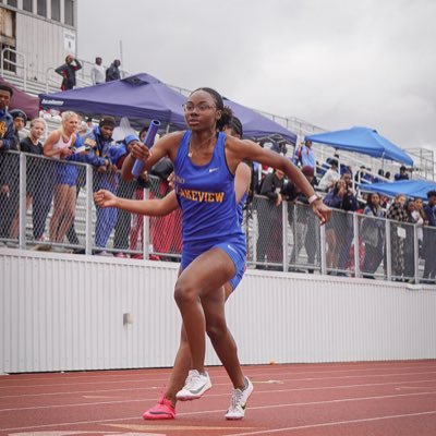 lchs 💙💛 co ‘24 | t&f newcomer of the year (2023) 5’5 *uncommitted*