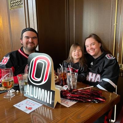 🏒 Omaha Hockey 🏒.                                                       
❤️ @snarkysharkey ❤️ KMSB ❤️
#girldad
*(Un)Official Bean of the NCHC*