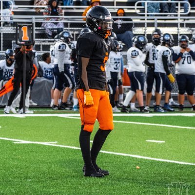 C/O 2025 Osseo senior highschool/ 5’8 /152/ RB/LB/DB