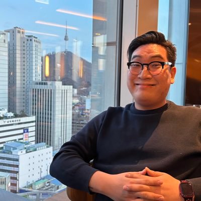 viXtorFrontLine's profile picture. Full Stack Developer 🇰🇷
Make things working and done.
https://t.co/arp9QazfpB