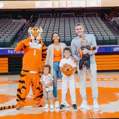 Head Women’s Basketball Coach - Clemson