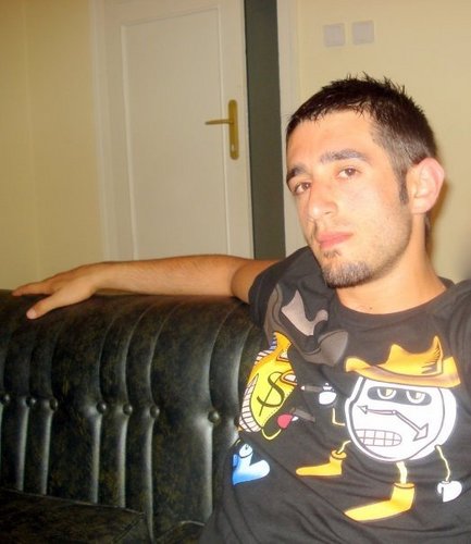 iissmmll's profile picture. 