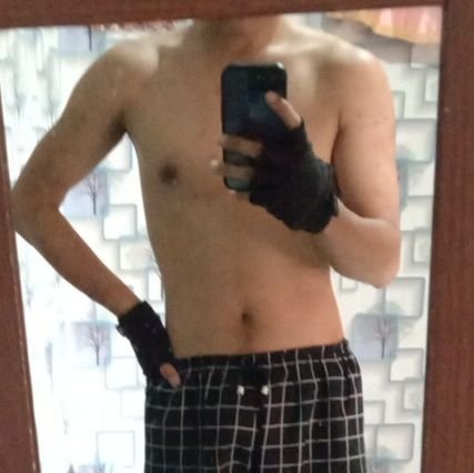 TB : 170CM
BB : 59KG