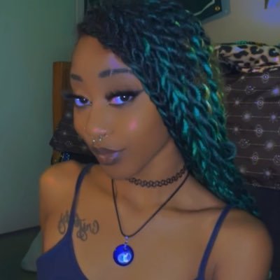 i literally talk shit all day | Naetheepony, theecrybaby, theealien 🧏🏾‍♀️🙅🏾‍♀️💁🏾‍♀️| Future detective 🕵🏾 😏| I love following pretty bitches 🫶🏾🤭