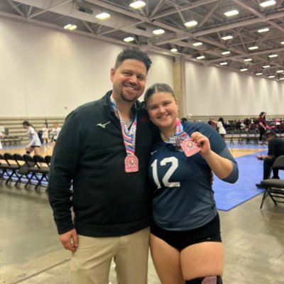South Texas Volleyball Academy 18 Mizuno #12, Davenport Varsity Volleyball #12, 5’5 Setter, Class of 2024, NHS, 3.5 GPA  maddie.dahl0901@gmail.com