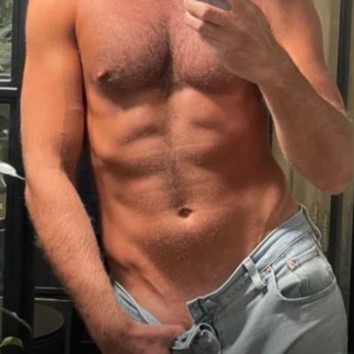 Zane1654279's profile picture. 🐓 lover