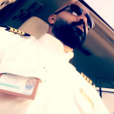 بين الانـاقه والعلم ———————واللباقة والفكر —————— ( اكون انا🤍) ——————————-#راشد_الماجد. 🎶