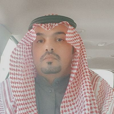 لازلت أرد الحزن وأبدي سروري وأضحك بوجه اللي يدور على ثار فارقت يوم إن المفارق ضروري وخليتهم للوقت والوقت دوار .