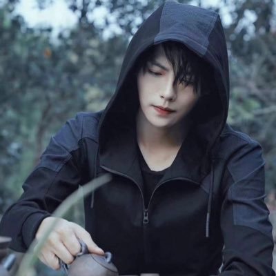 🪶 e1even1es 🐈‍⬛さんのプロフィール画像