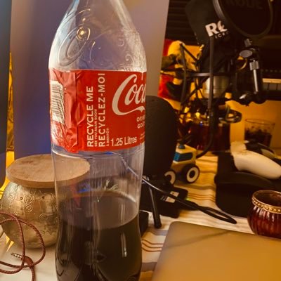 tequieroCOCA's profile picture. Producer/Tech Enthusiast 👽GAMING ALiEnT