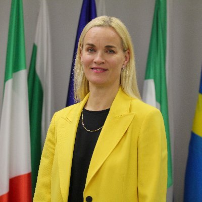 This is the official account of the @EUPOLCOPPS Head of Mission, Karin Limdal