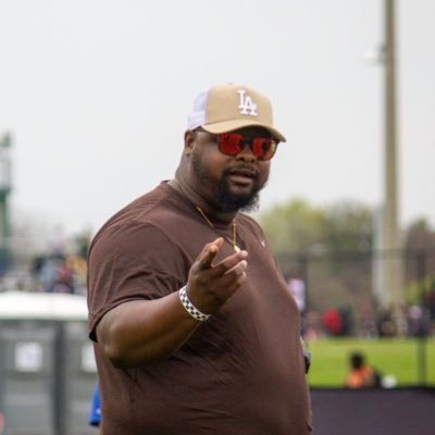 Southwestern College Alum  #Builders Wichita Southeast High School Football/ Track & Field Coach #GoBuffs