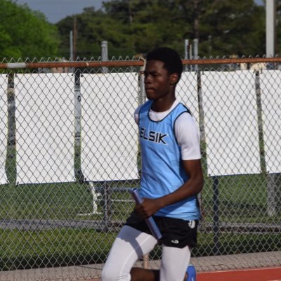 CO’25 |6’2 Dual Sport Athlete🏀,🏃🏾‍♂️ | Alief Elsik Hs🍎