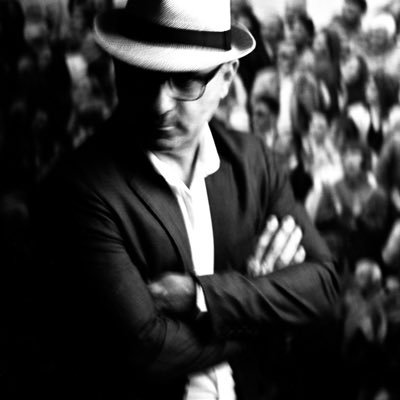 ALFONSO SIRACUSA Born in Siculiana (Ag) in 1963. She lives and works in Siculiana | email: alfonso.siracusa@gmail.com