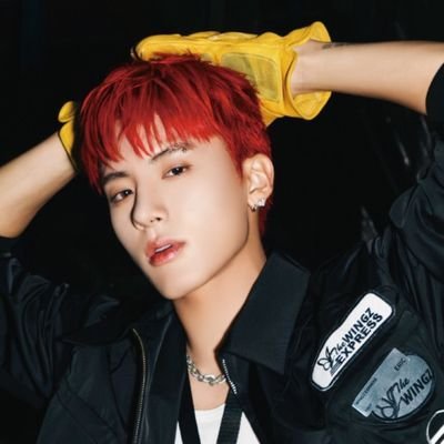 Energetic rapper from THE BOYZ (2000).